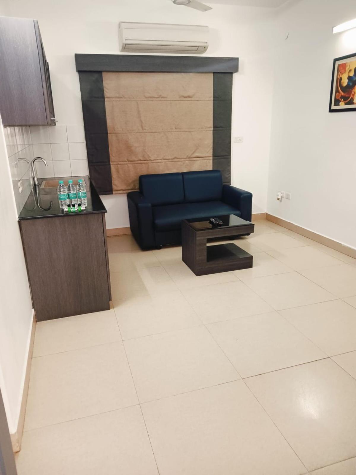 Stayeasy Tiruvanmiyur Csennai Kültér fotó